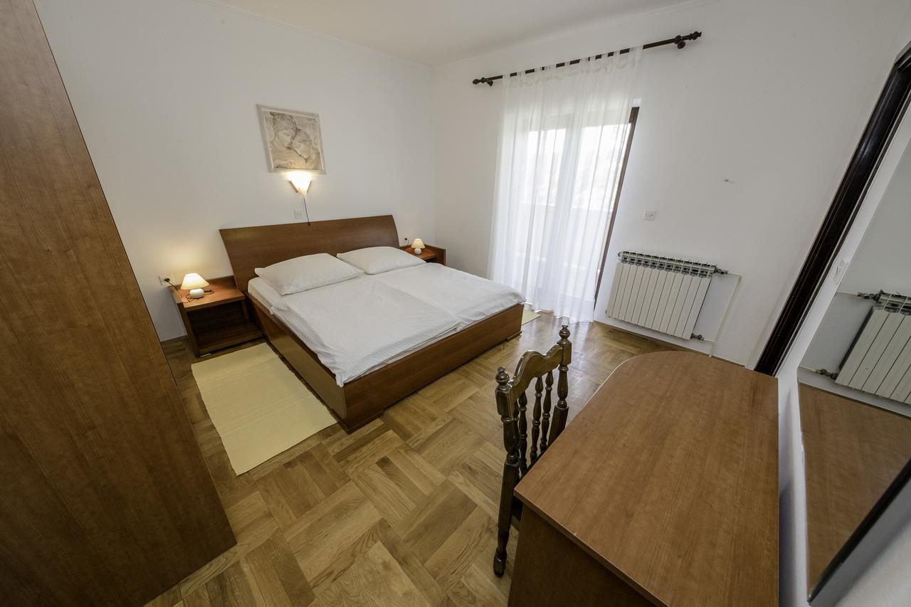 Apartments Dedic Supetarska Draga Exteriér fotografie