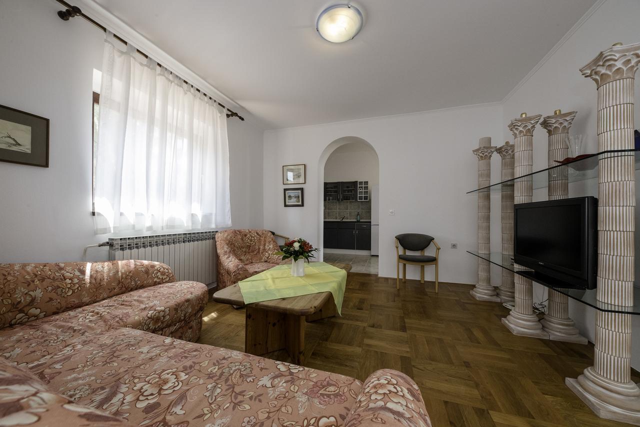 Apartments Dedic Supetarska Draga Exteriér fotografie